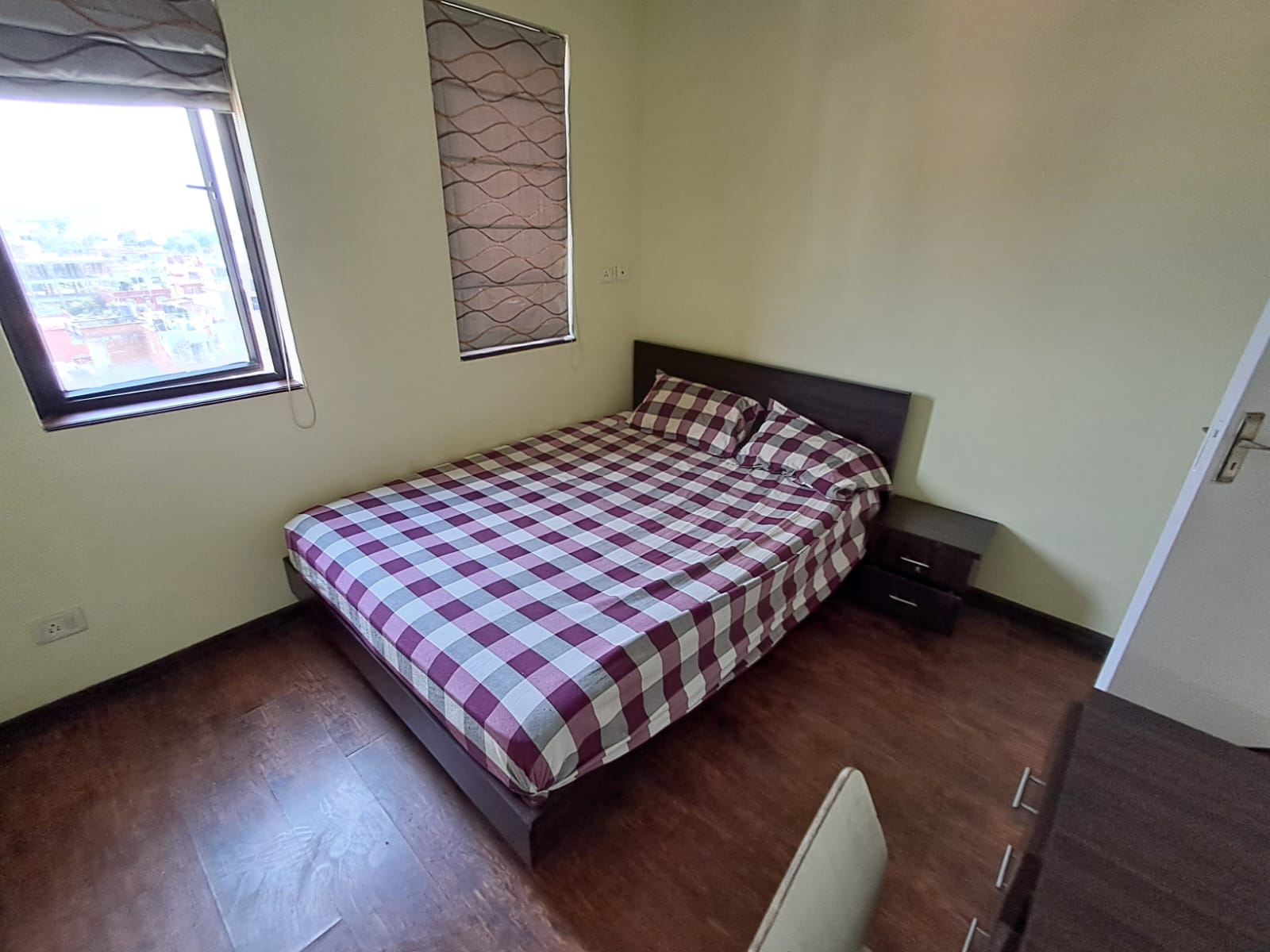 property-image